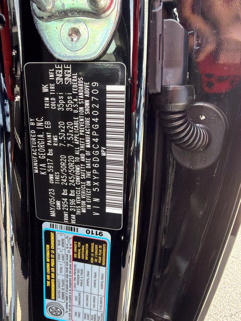 Used 2023 Kia Telluride S AWD/4WD image 7