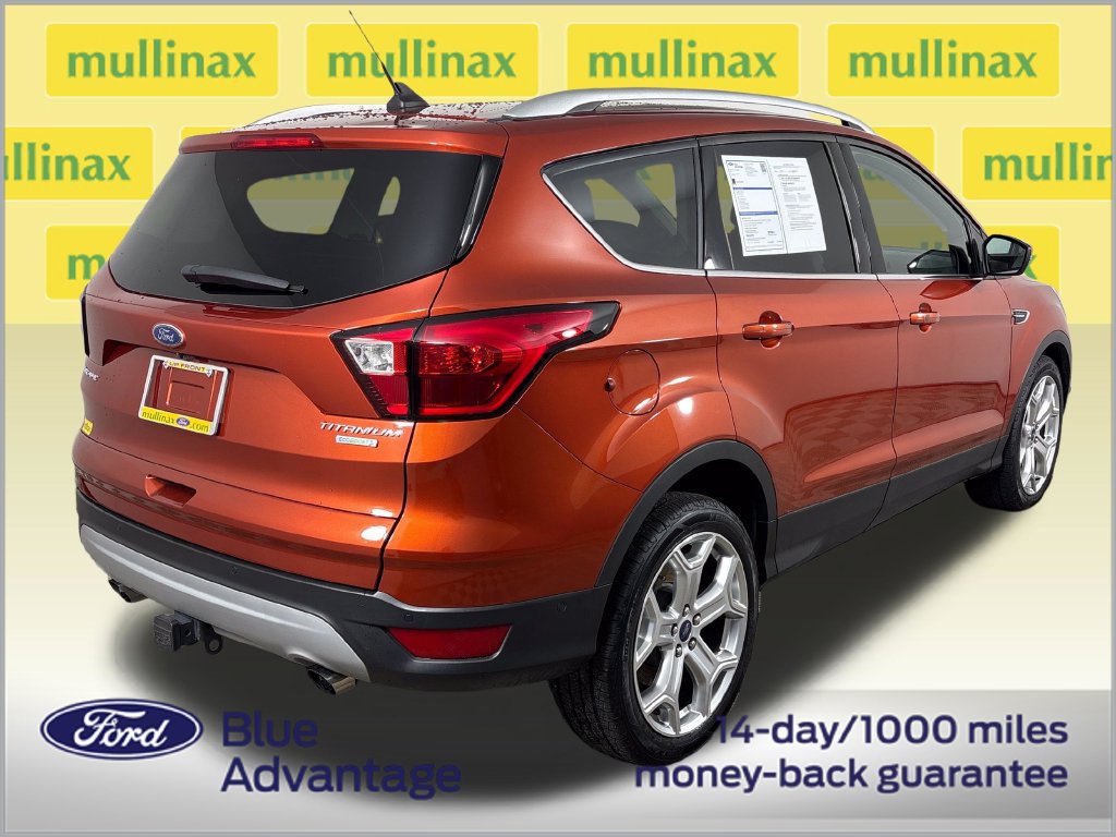 Certified 2019 Ford Escape Titanium FWD image 4