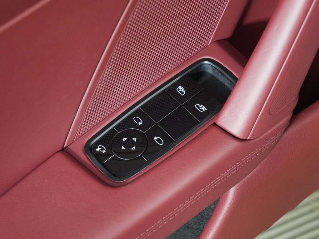 Certified 2021 Porsche 911 Targa 4S AWD/4WD image 26