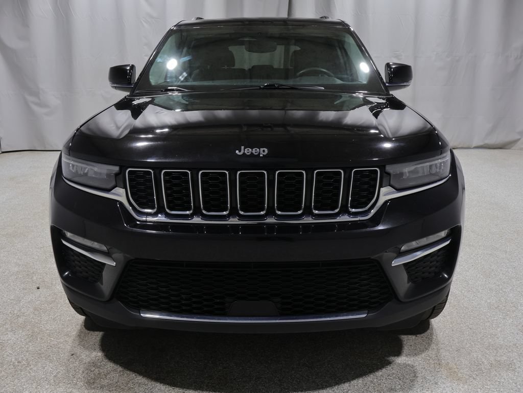 Used 2023 Jeep Grand Cherokee Limited AWD/4WD image 7