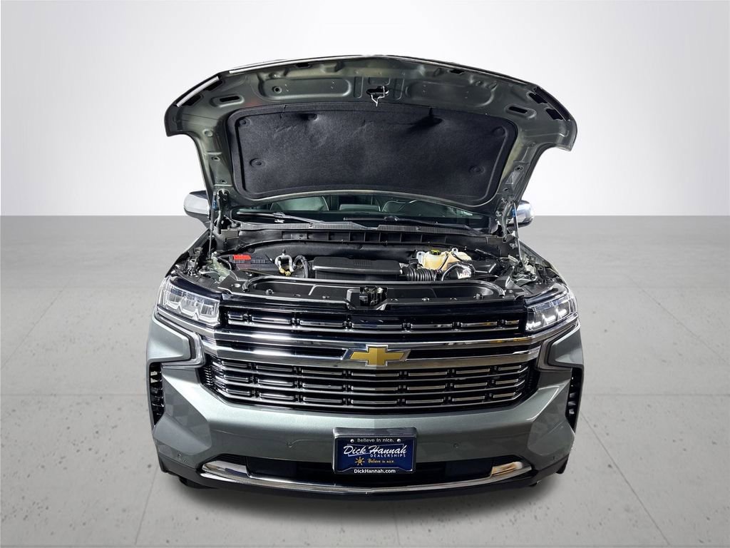 Used 2023 Chevrolet Suburban Premier image 21
