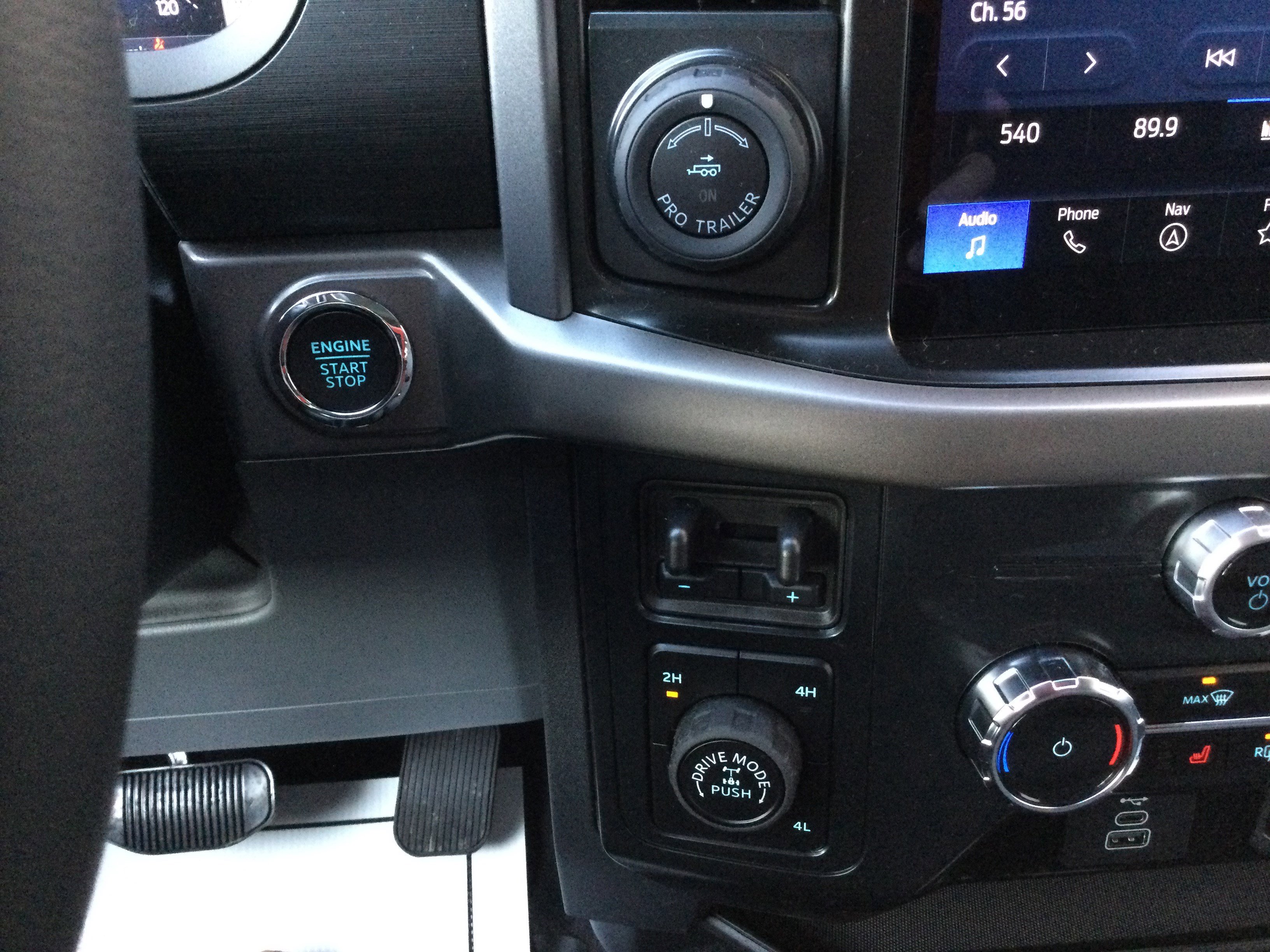 New 2026 Ford F150 XLT w/ Equipment Group 302A MID image 15