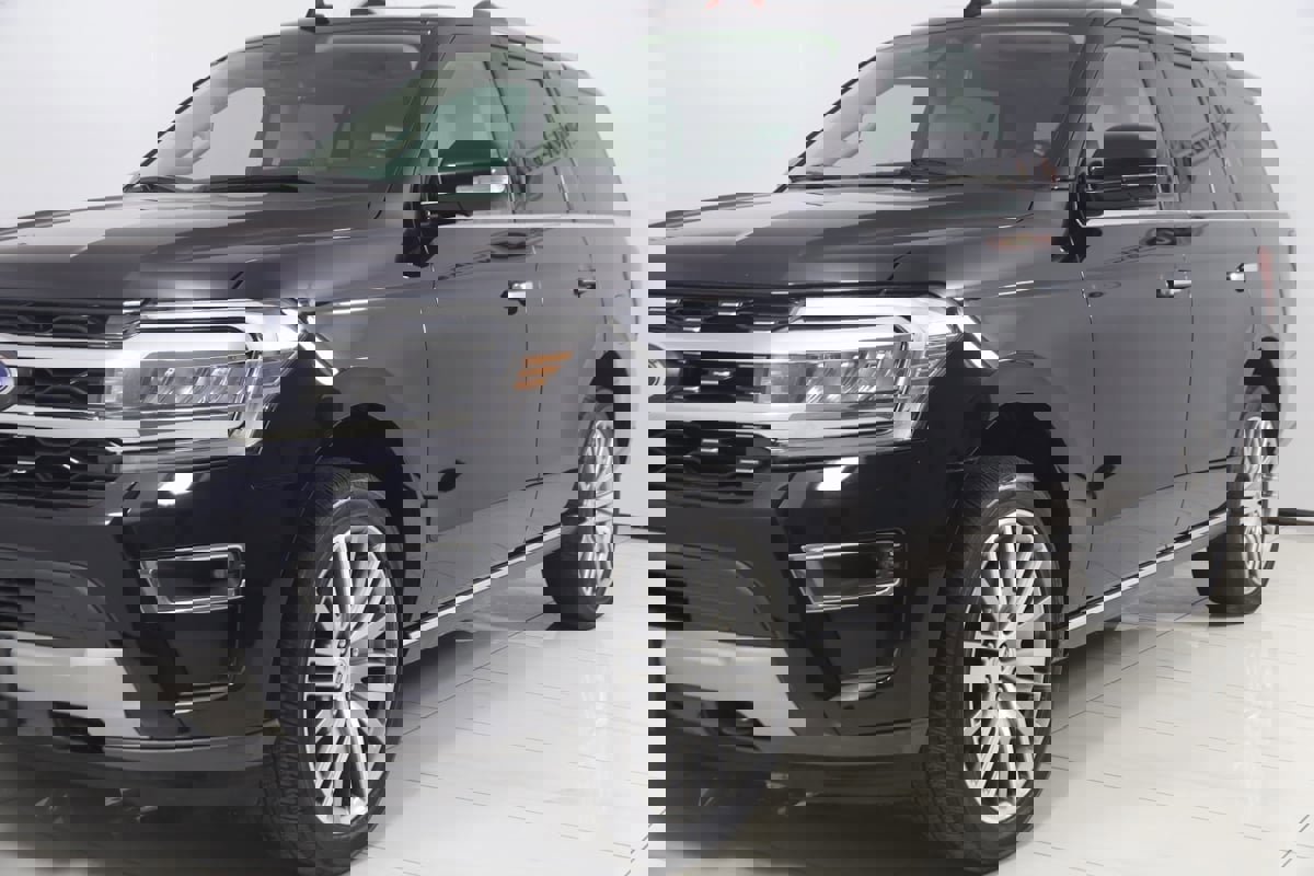 Used 2022 Ford Expedition Limited image 55