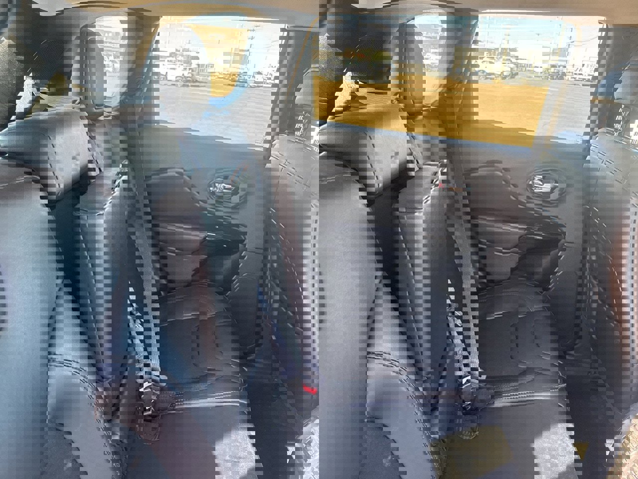 Used 2020 Jeep Cherokee Latitude Plus image 19