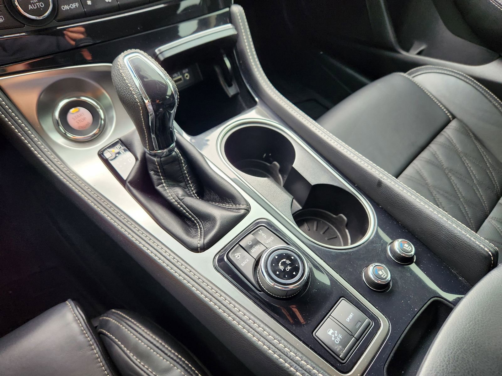 Used 2023 Nissan Maxima Platinum w/ Sport Mat Group FWD image 27