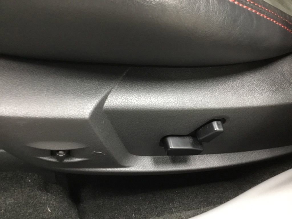 Used 2006 Dodge Charger SRT8 w/ SRT Option Group III image 9