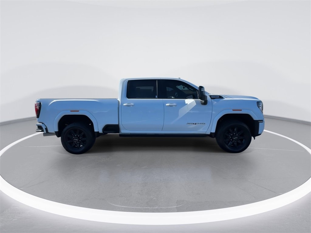 Used 2024 GMC Sierra 2500 AT4 w/ AT4 Premium Plus Package image 9