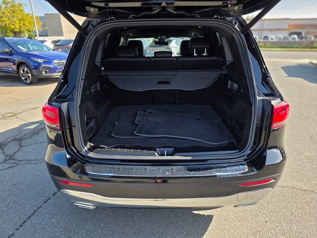 Used 2021 Mercedes-Benz GLB 250 4MATIC w/ Premium Package image 12