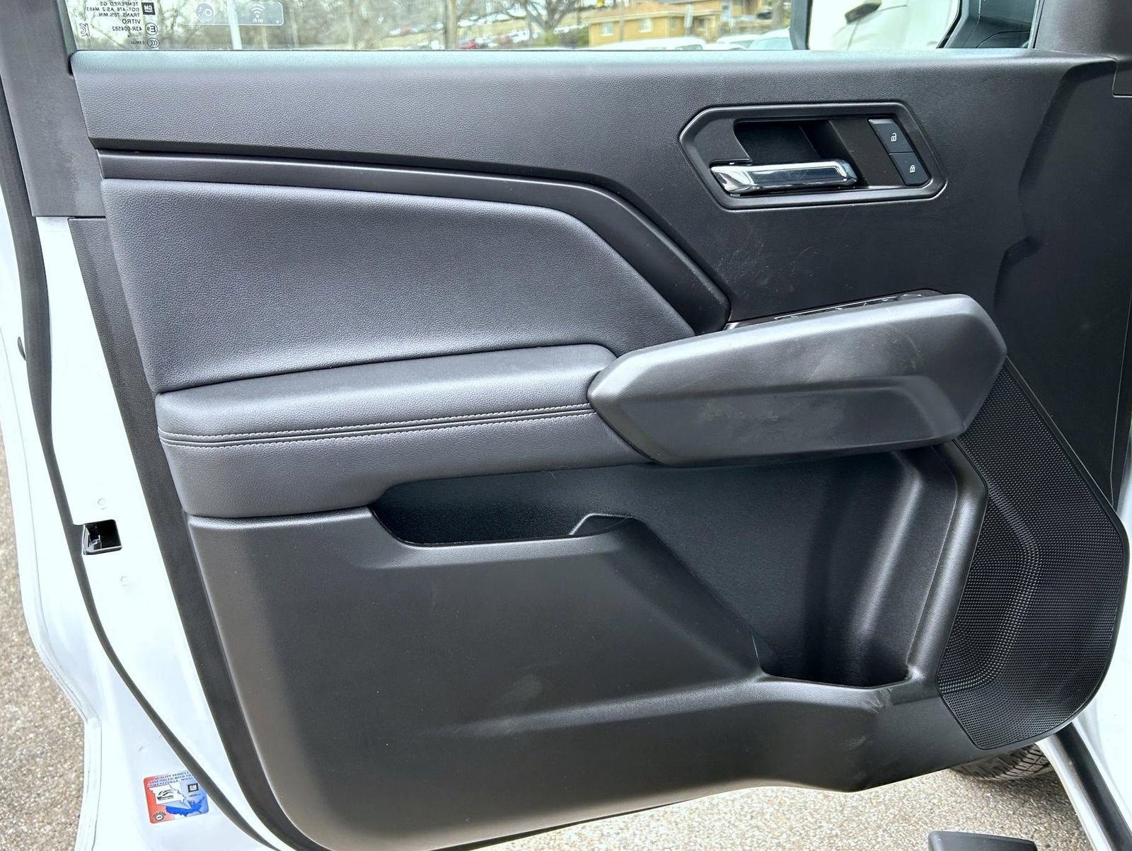 Used 2024 Chevrolet Colorado LT w/ LT Convenience Package image 9