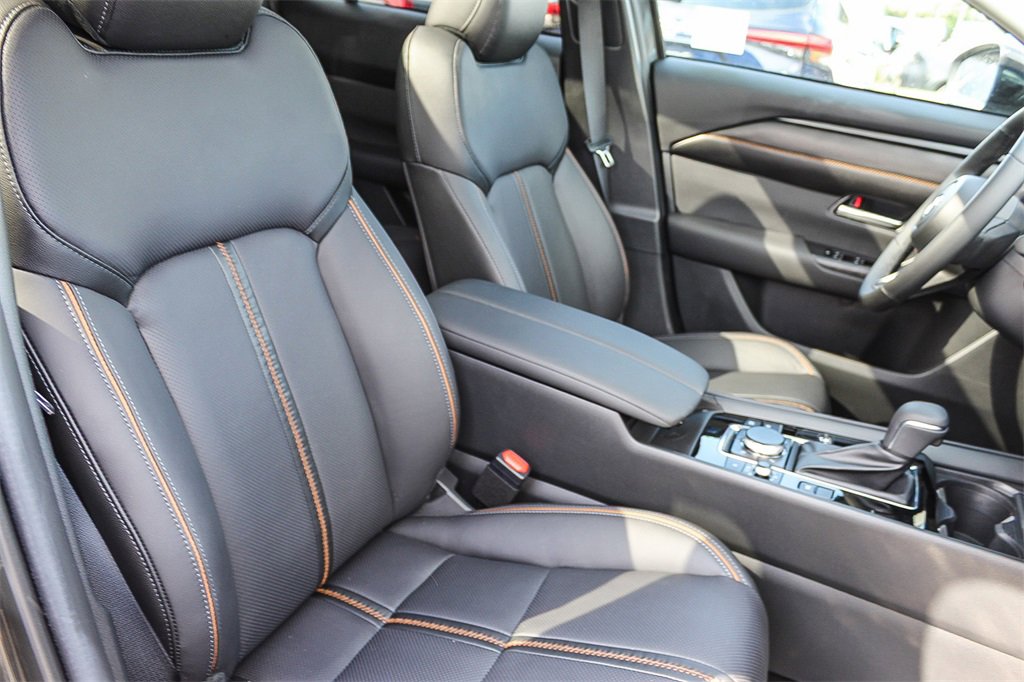 New 2025 MAZDA CX-50 2.5 Hybrid w/ Premium Plus Pkg image 17