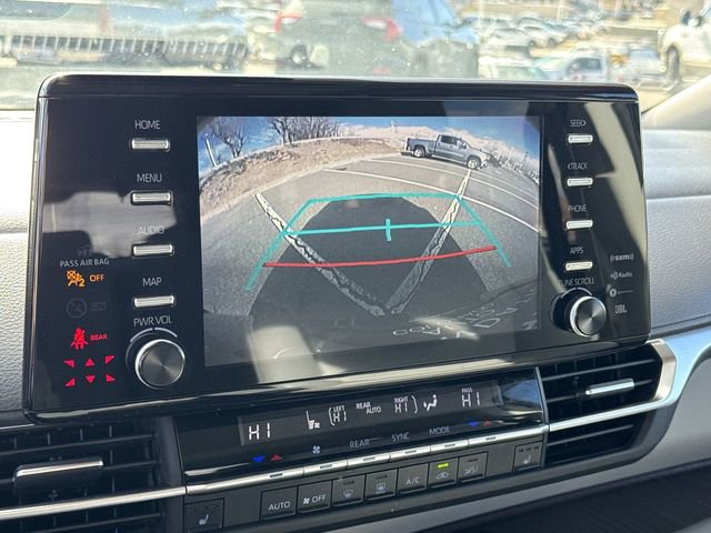 Used 2022 Toyota Sienna XLE w/ XLE Plus Package image 19