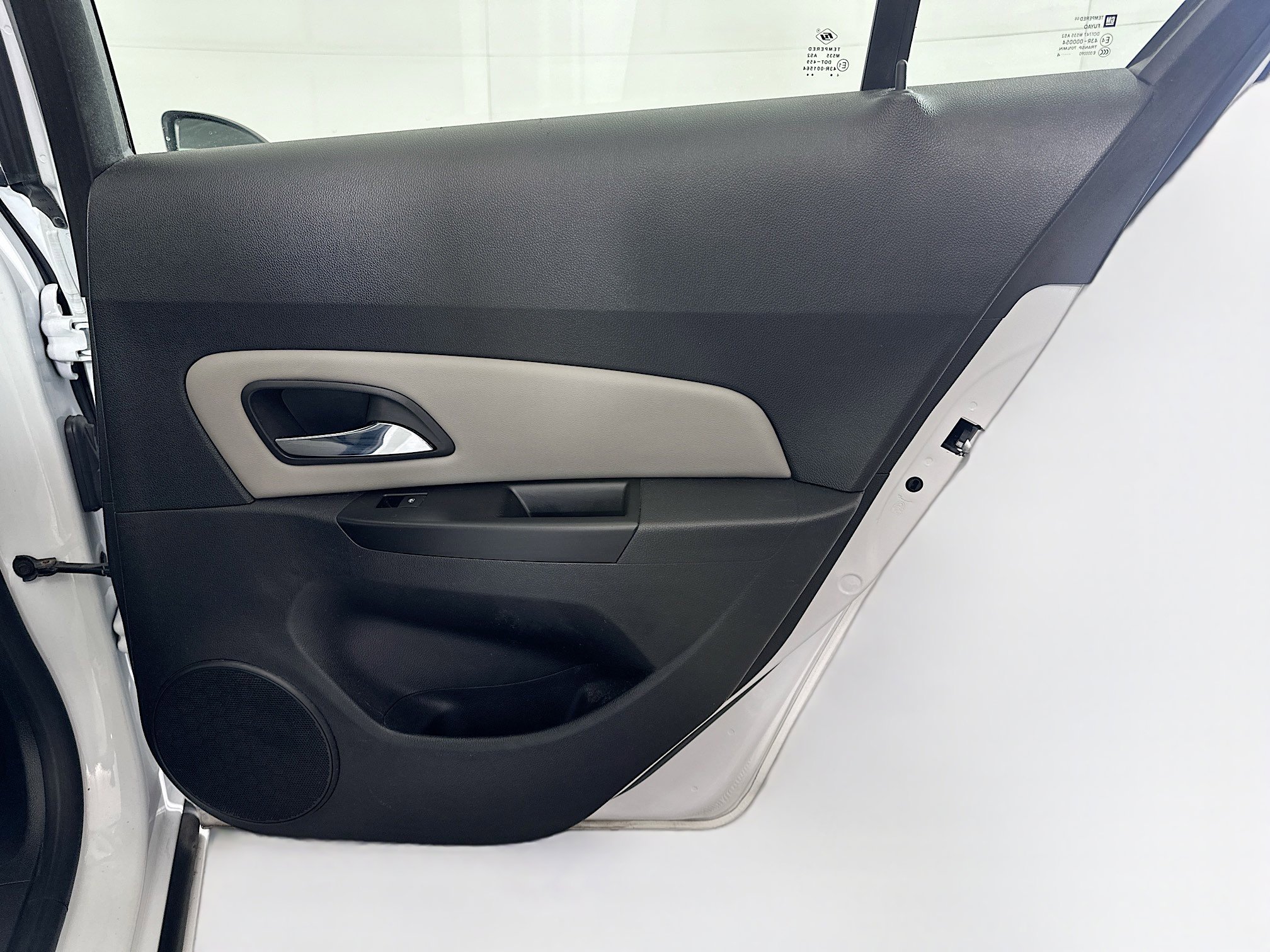 Used 2014 Chevrolet Cruze LT image 27