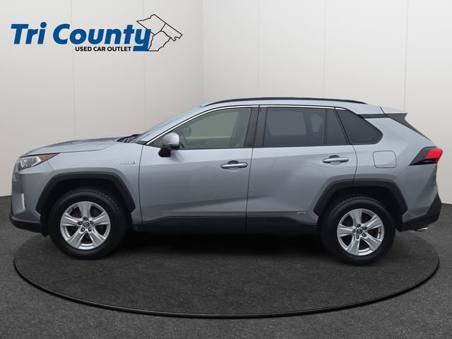 Certified 2020 Toyota RAV4 XLE w/ Convenience Package image 5