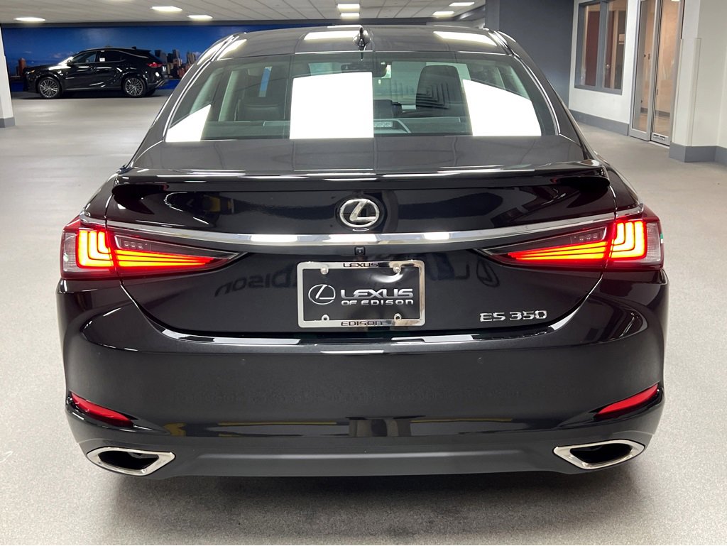 New 2025 Lexus ES 350 w/ Premium Package image 6