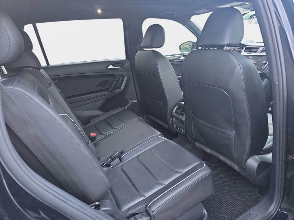 Used 2019 Volkswagen Tiguan S image 11