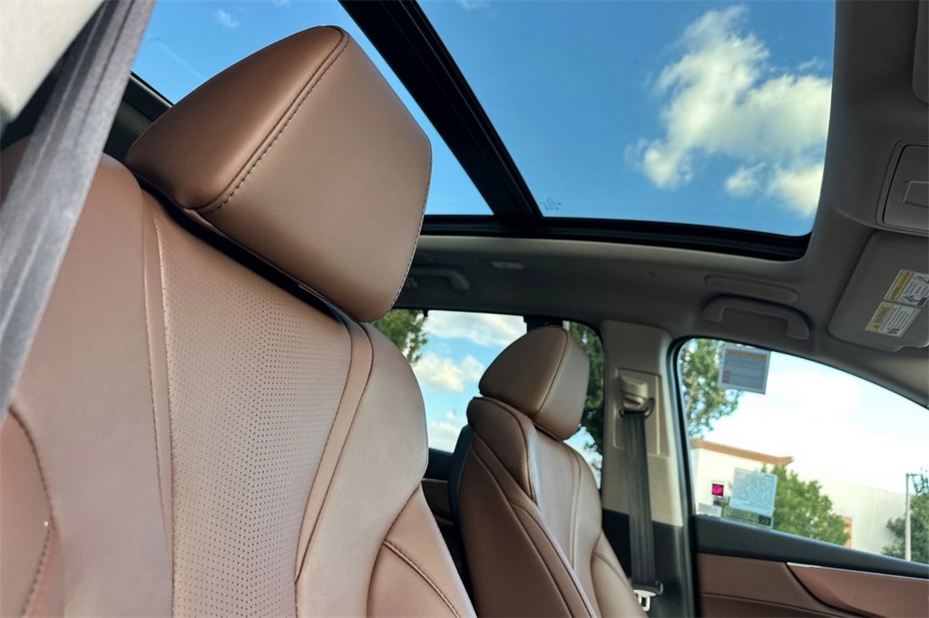 Used 2025 Acura MDX w/ Technology Package image 18