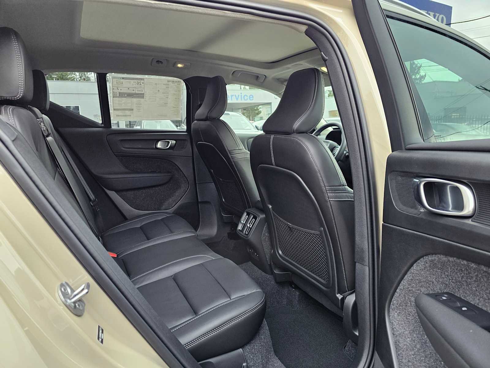 New 2025 Volvo XC40 B5 Plus w/ Climate Package image 14