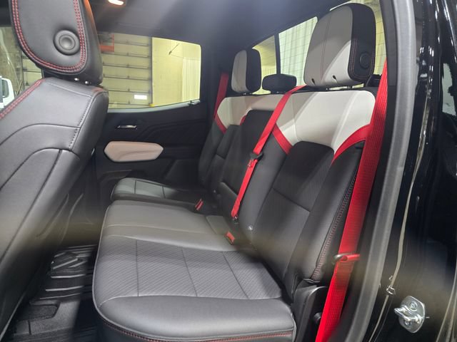 Used 2025 GMC Canyon AT4 w/ AT4X Package AWD/4WD image 23