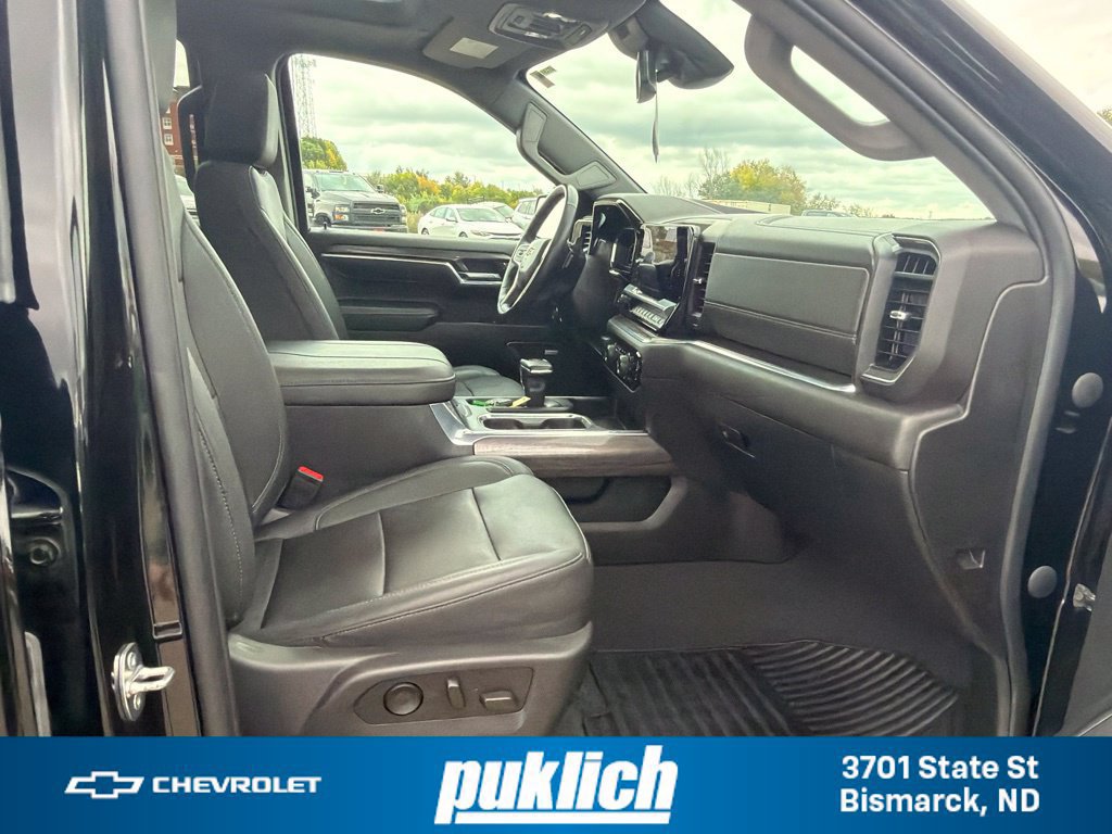 Certified 2024 Chevrolet Silverado 1500 LTZ w/ LTZ Convenience Package II AWD/4WD image 38