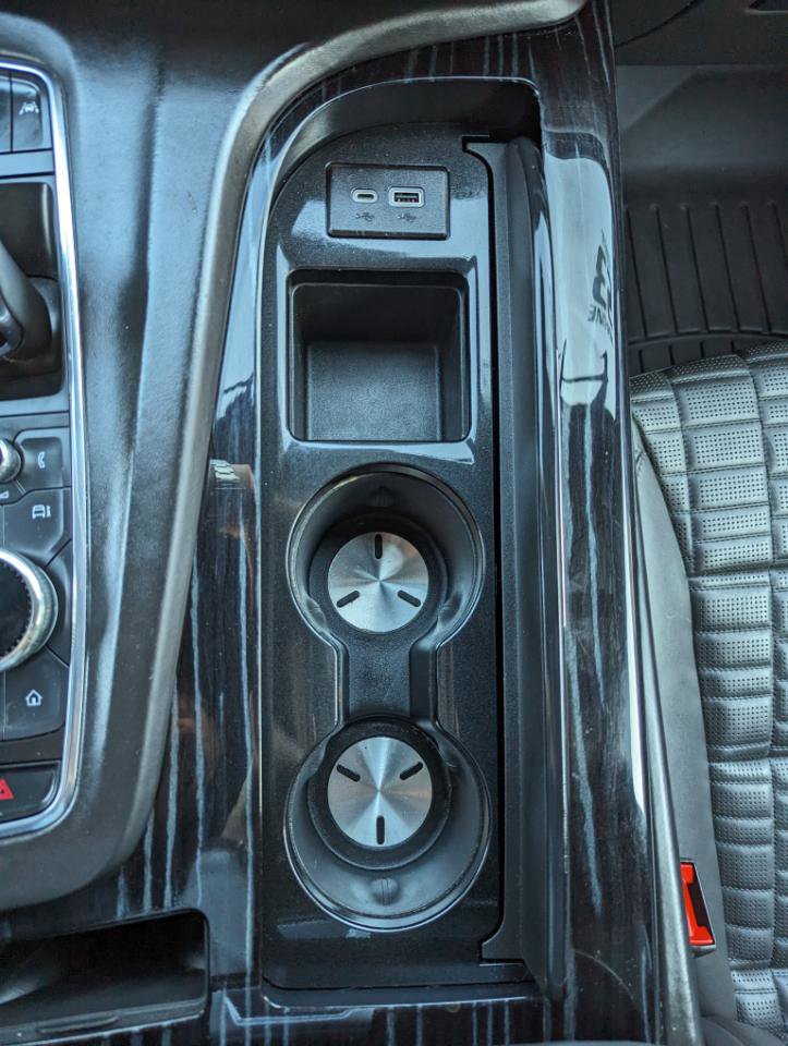 Used 2023 Cadillac Escalade V image 31