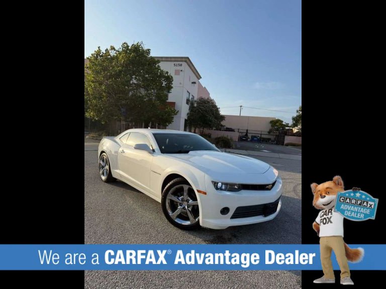 Used 2015 Chevrolet Camaro LT w/ RS Package RWD image 2