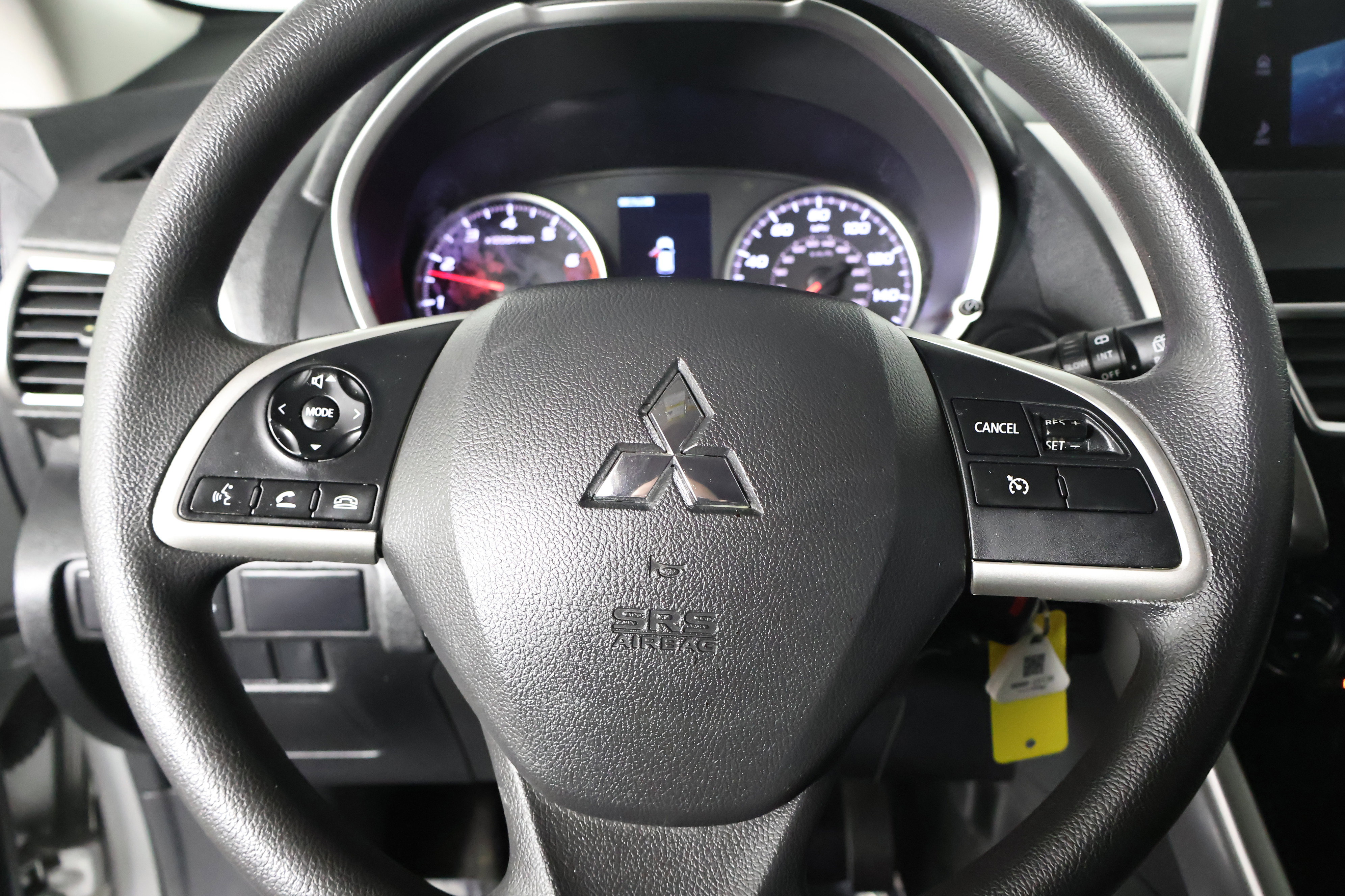 Used 2018 Mitsubishi Eclipse Cross LE image 19