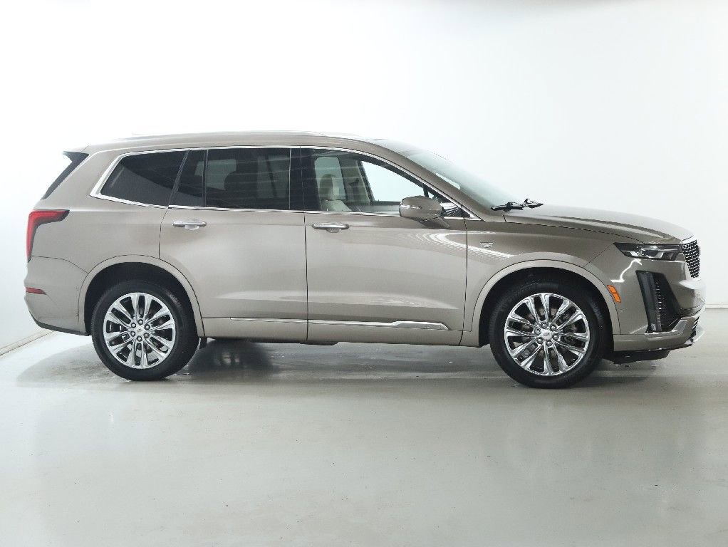 Used 2023 Cadillac XT6 Premium Luxury w/ Technology Package image 11