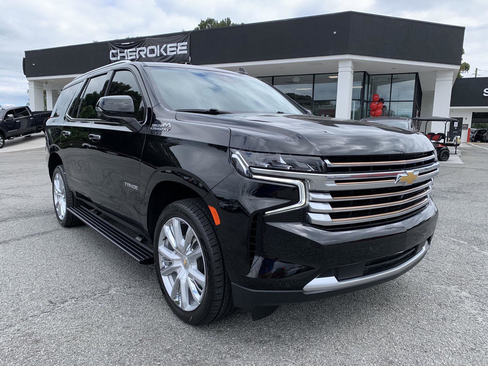 Used 2023 Chevrolet Tahoe High Country image 1