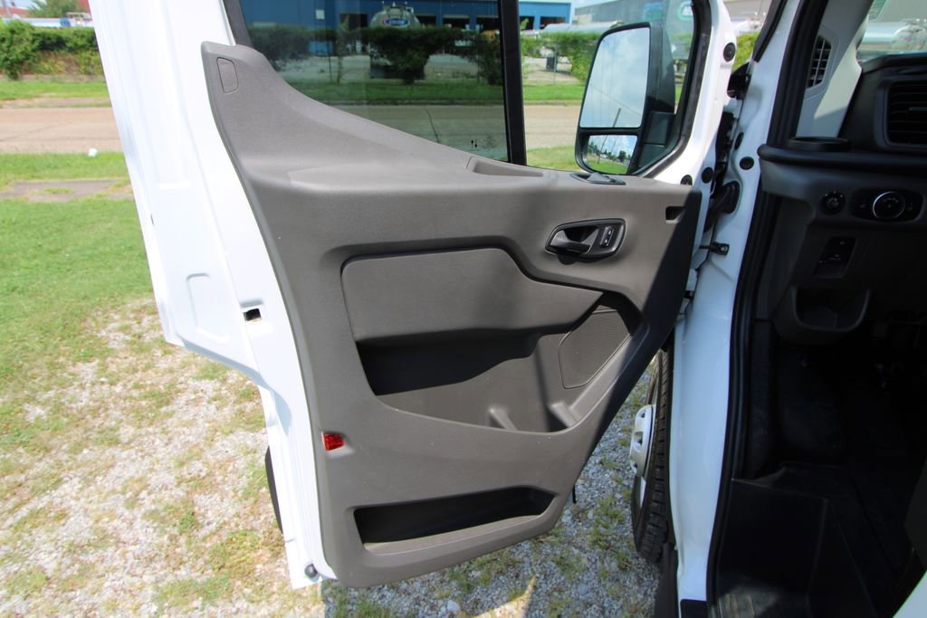Used 2024 Ford Transit 350 148 High Roof Extended AWD image 5