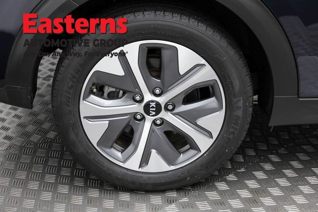 Used 2021 Kia Niro EX w/ Cold Weather Package image 27