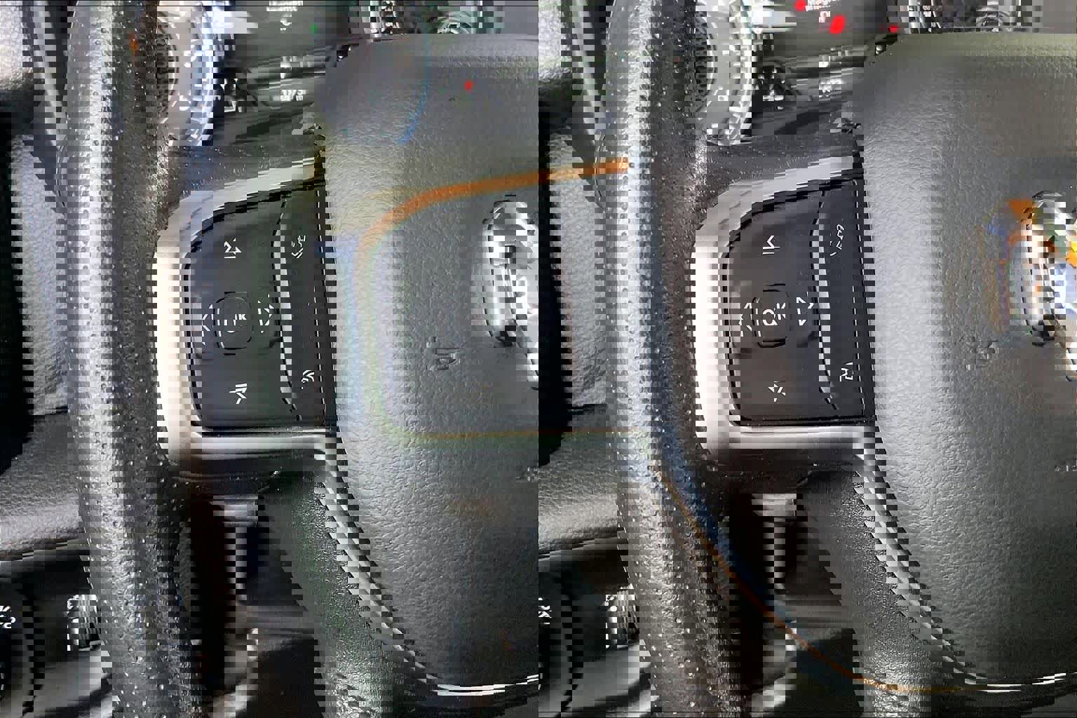 Used 2025 RAM 1500 Classic Warlock image 24