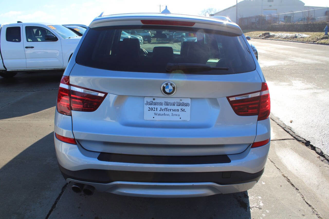 Used 2017 BMW X3 sDrive28i image 14