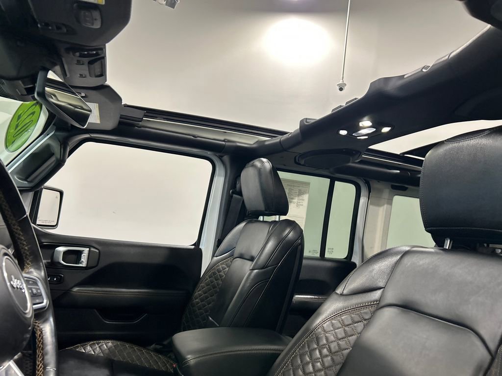 Used 2022 Jeep Wrangler Unlimited Sahara image 28