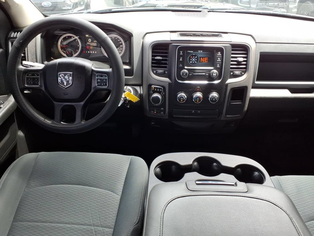 Used 2019 RAM 1500 Express w/ Express Value Package AWD/4WD image 13