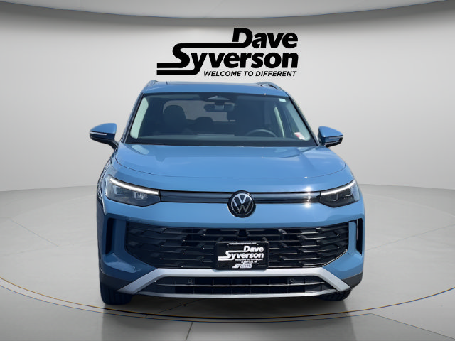 New 2026 Volkswagen Tiguan SE AWD/4WD image 8