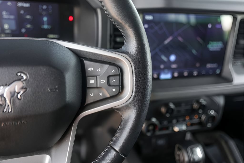 Used 2024 Ford Bronco Everglades AWD/4WD image 16