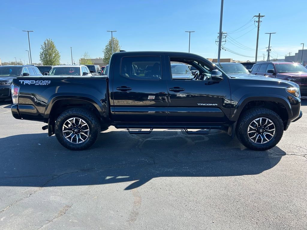 Used 2021 Toyota Tacoma TRD Sport w/ TRD Premium Sport Package image 8