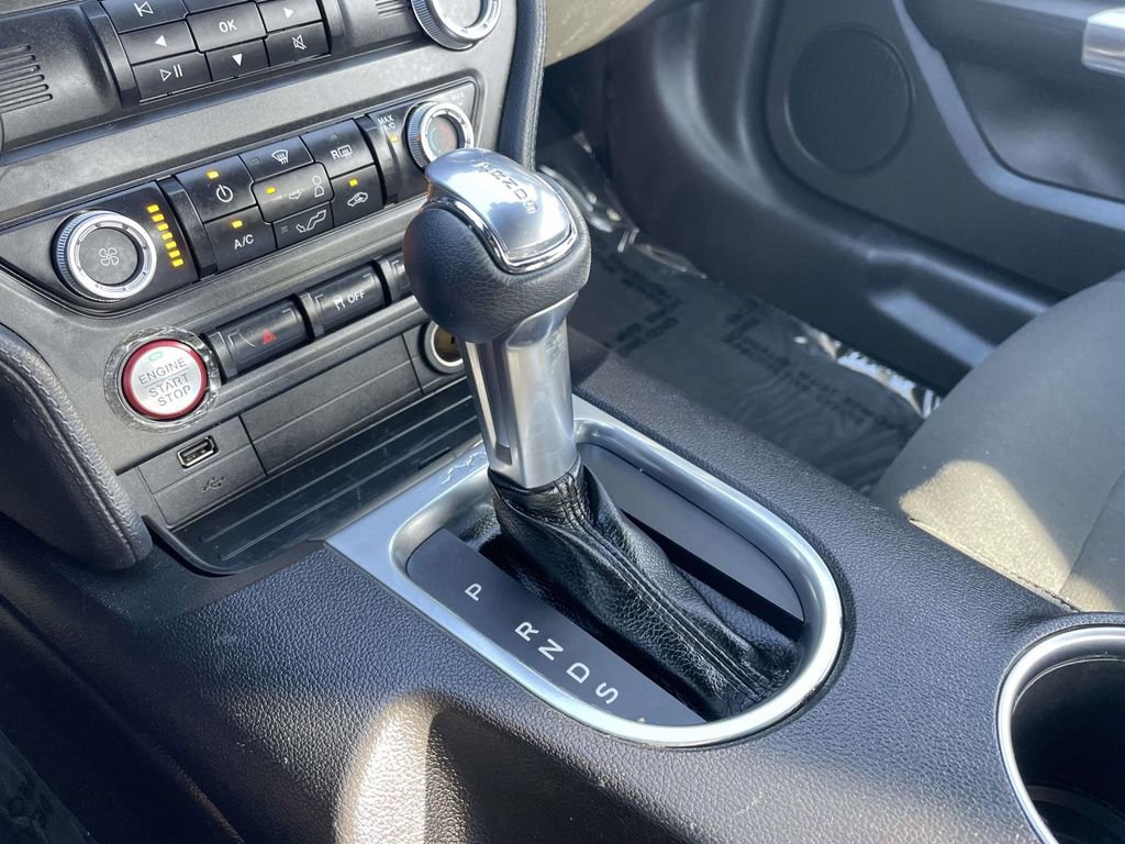 Used 2019 Ford Mustang Coupe image 40