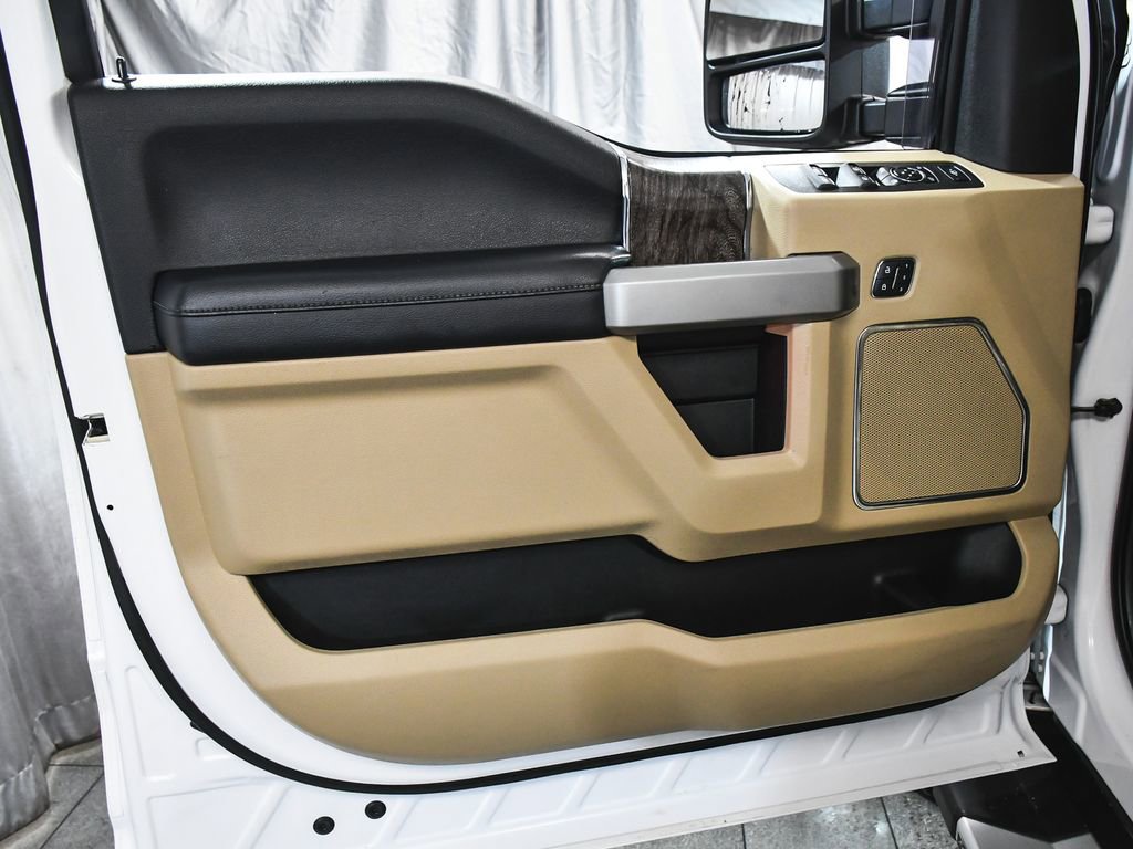 Used 2017 Ford F350 Lariat w/ Lariat Ultimate Package image 9