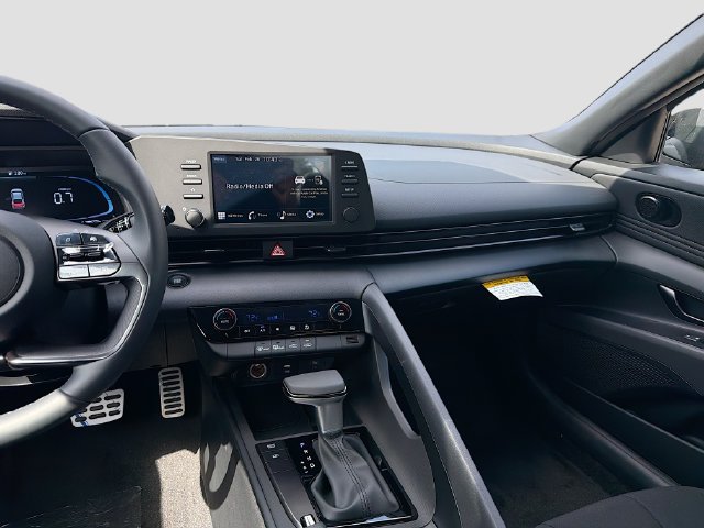 Certified 2026 Hyundai Elantra Sport FWD image 23