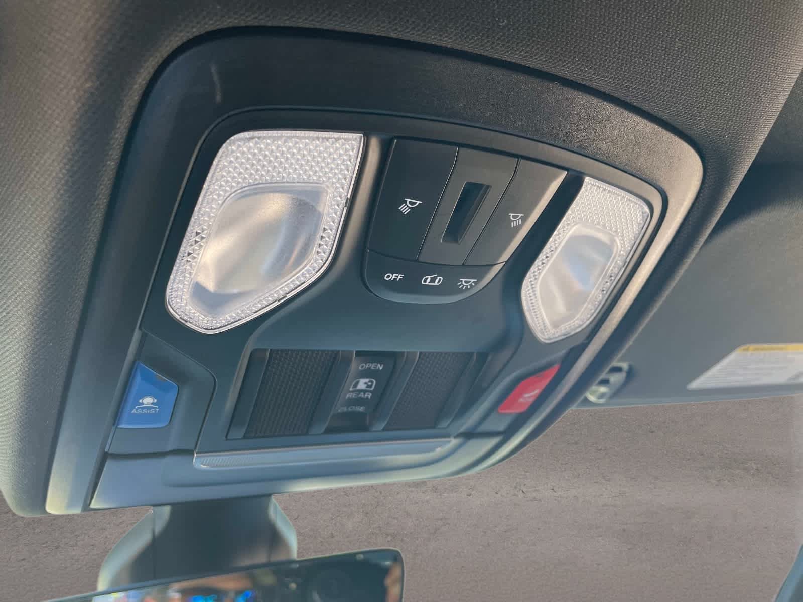 Used 2023 RAM 1500 Big Horn AWD/4WD image 29