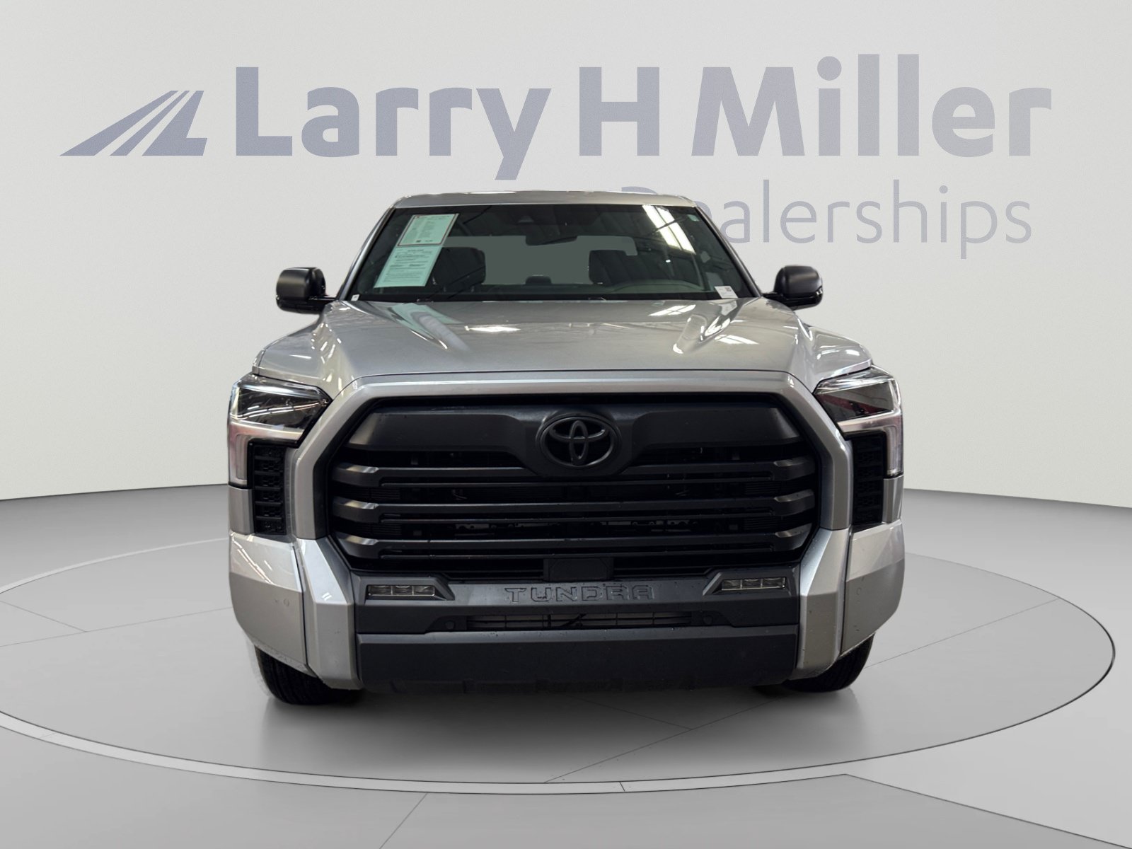 Certified 2026 Toyota Tundra SR5 w/ SR5 Convenience Package AWD/4WD image 8