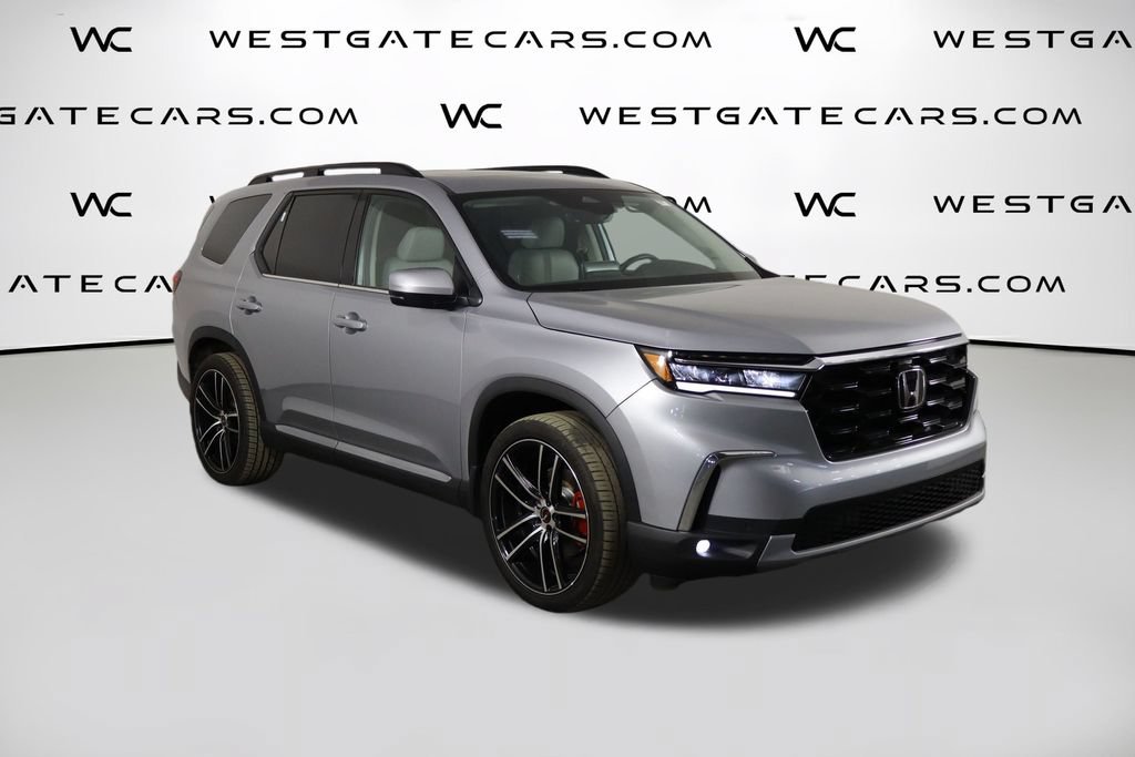 Used 2025 Honda Pilot Touring image 44