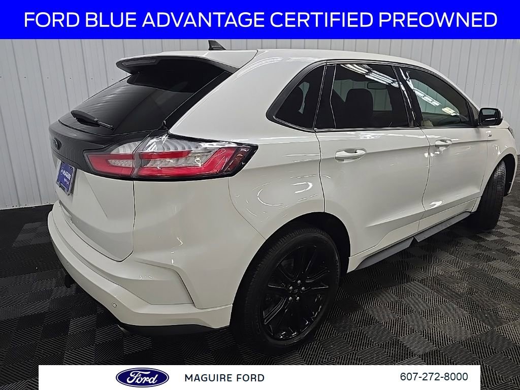 Certified 2020 Ford Edge ST-Line w/ Cold Weather Package image 13