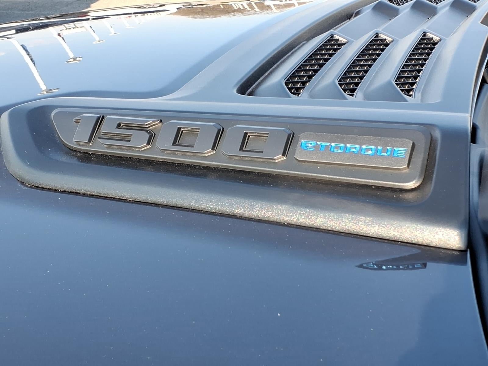 New 2026 RAM 1500 Express AWD/4WD image 6