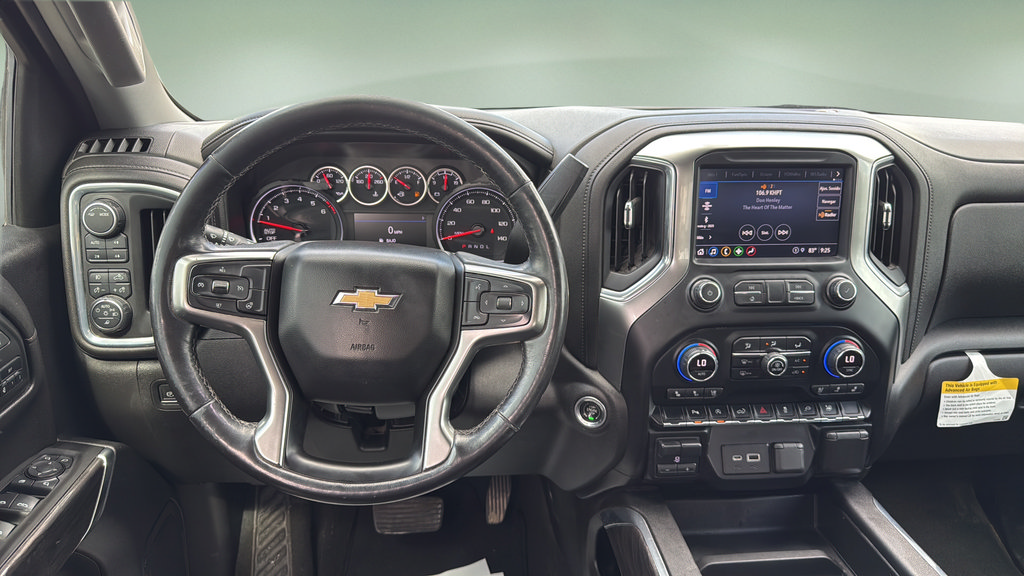 Used 2021 Chevrolet Silverado 1500 LTZ AWD/4WD image 14