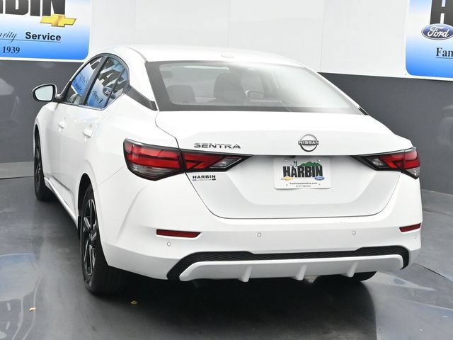 Used 2025 Nissan Sentra SV FWD image 4