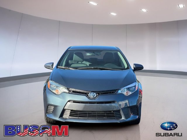 Used 2016 Toyota Corolla LE FWD image 2