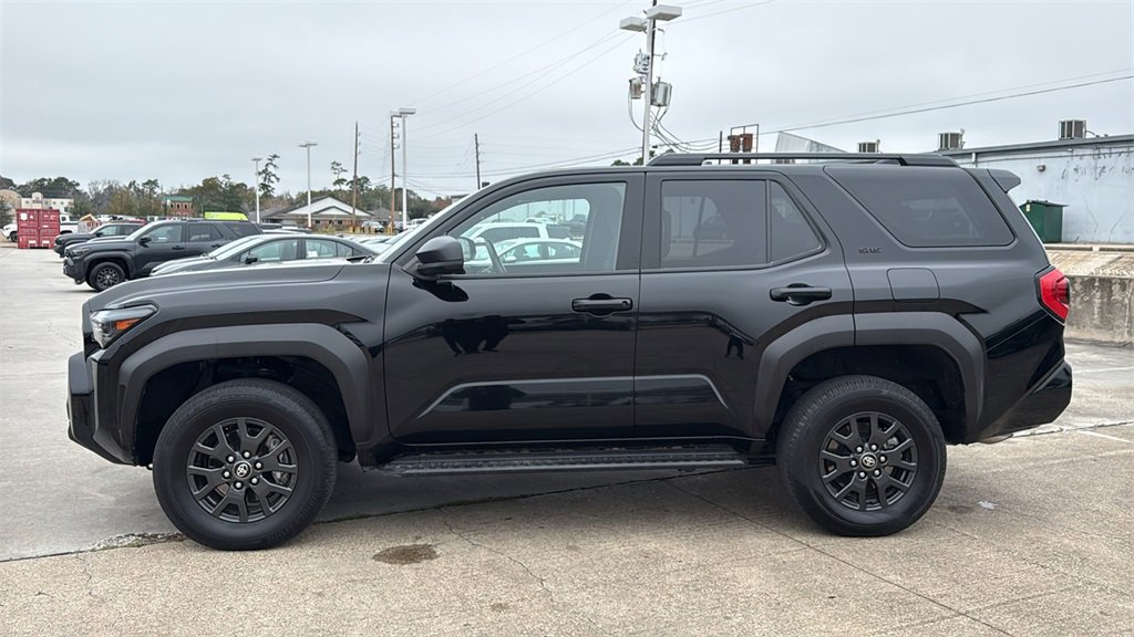 Used 2025 Toyota 4Runner SR5 image 4