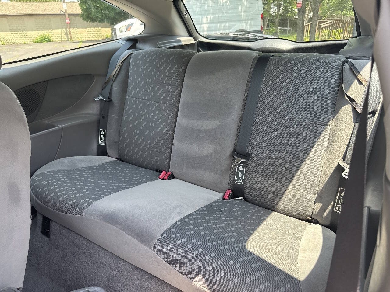 Used 2002 Ford Focus ZX3 Hatchback FWD image 6
